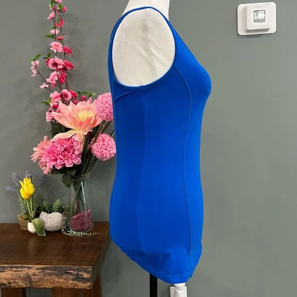 Bench Tank Top - Picture 3 of 10